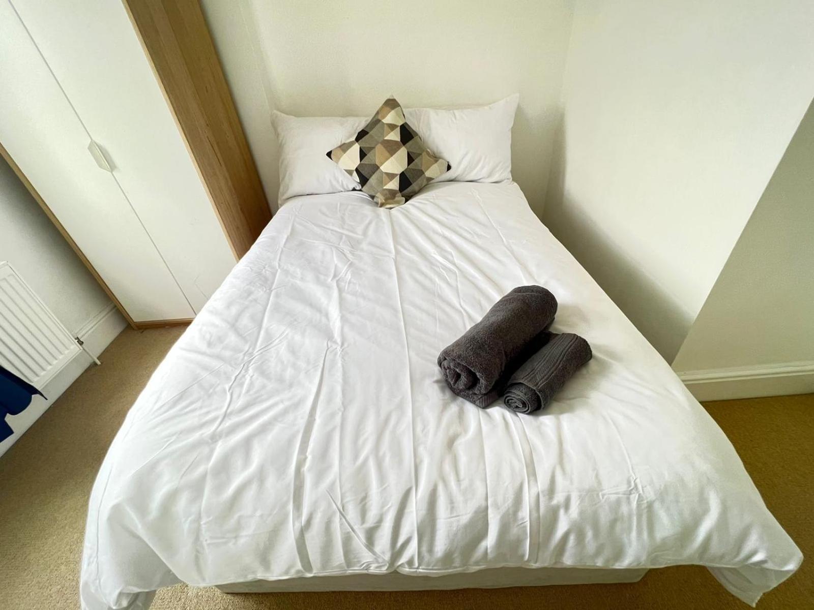 Cricklewood Boutique Stay London Phòng bức ảnh